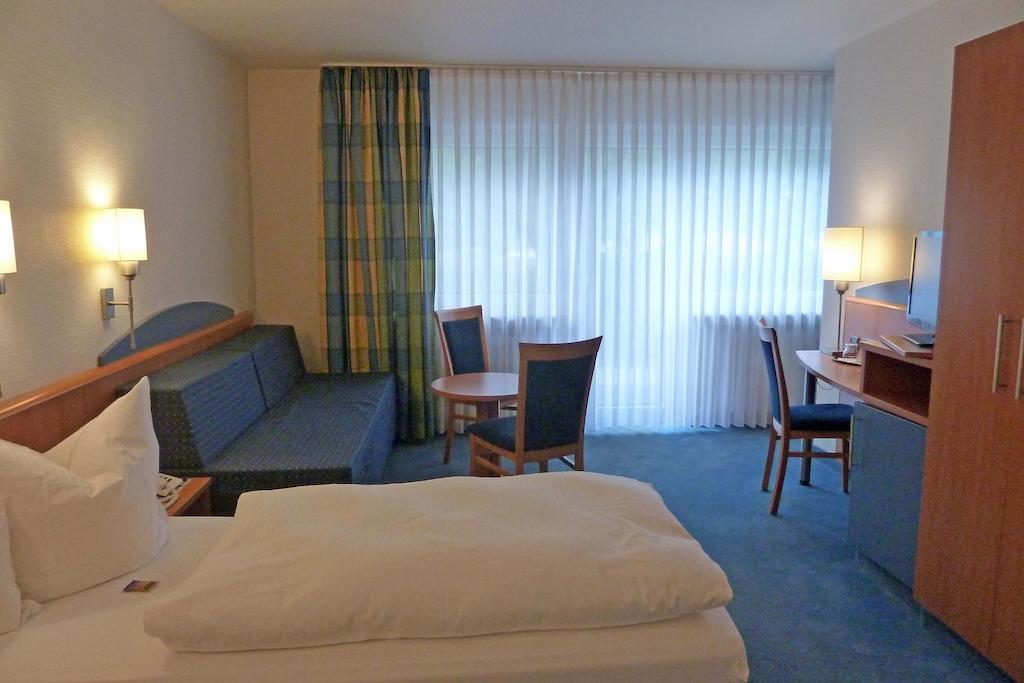 זולצבאך Landhotel Sulzbacher Hof חדר תמונה