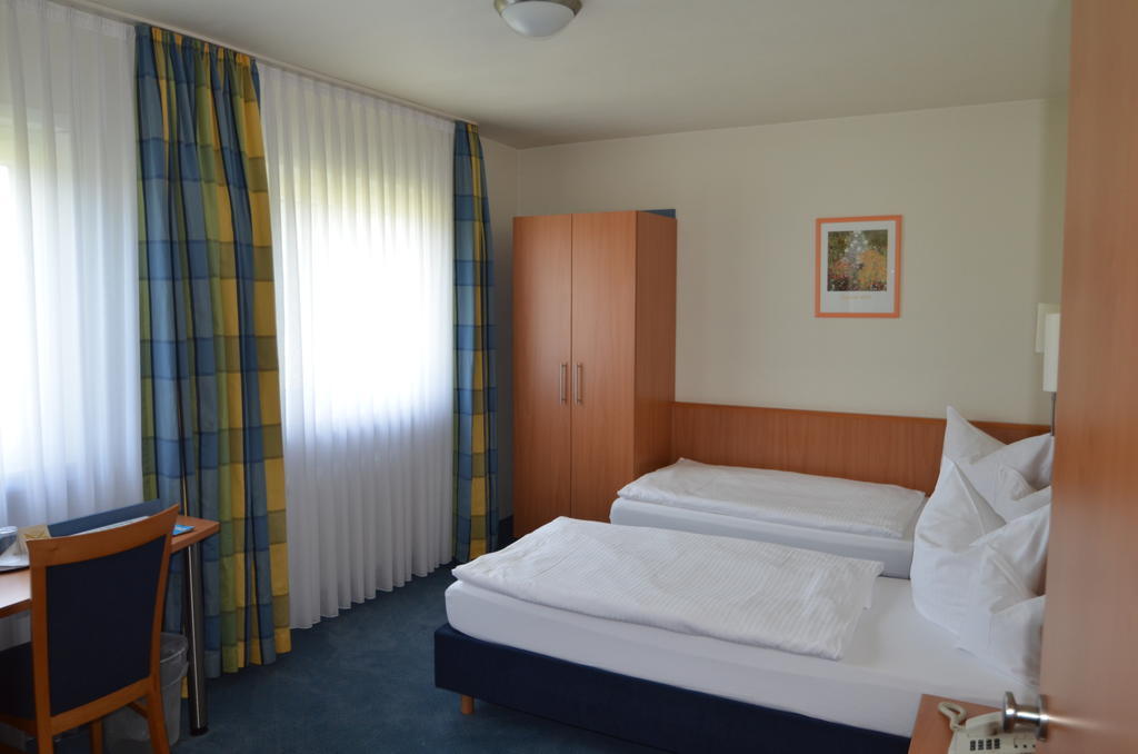 זולצבאך Landhotel Sulzbacher Hof חדר תמונה