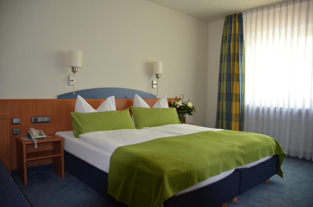 Landhotel Sulzbacher Hof חדר תמונה